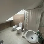 Frank فندق مبيت وإفطار *